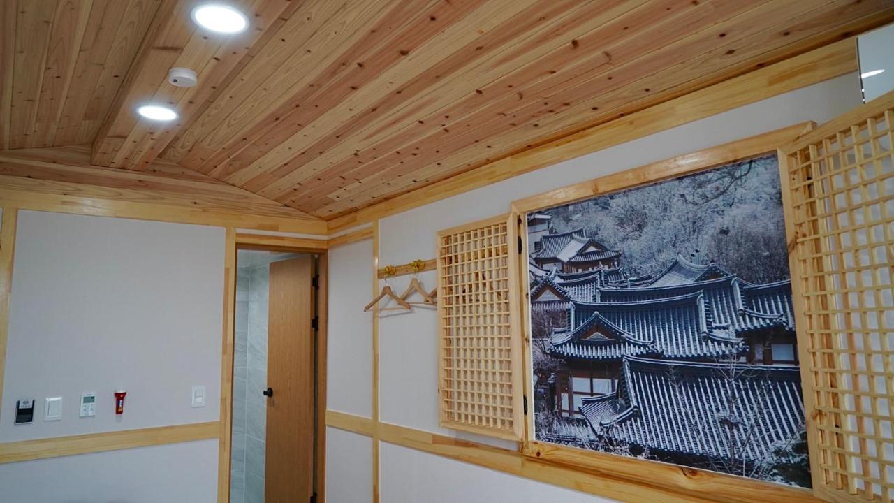 The Jeongga Jeonju Exterior foto